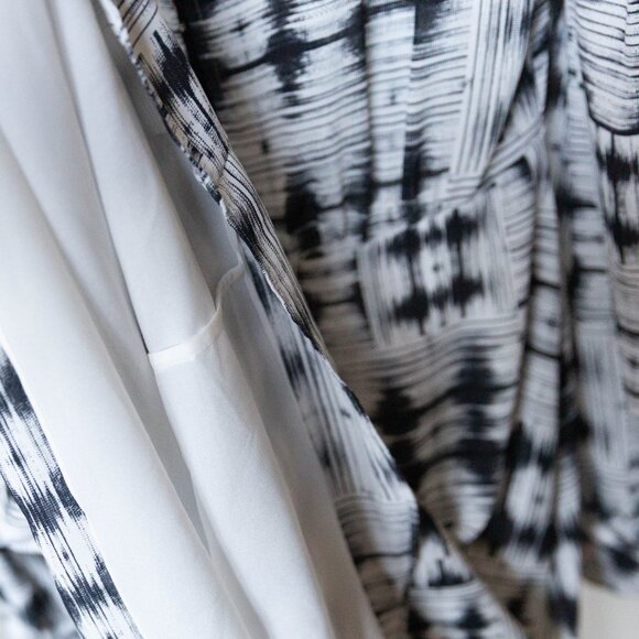 BCBGMAXAZRIA BCBG Edyth Tie Waist Dress XS - Picture 6 of 6